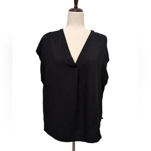 Banana Republic Black V-Neck Blouse Boxy Drapy Oversize Slouch Business Casual